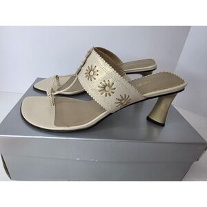 Nine West N-Patra Bone Leather Floral Cutout Toe Loop Heeled SandalsSize 6.5
341